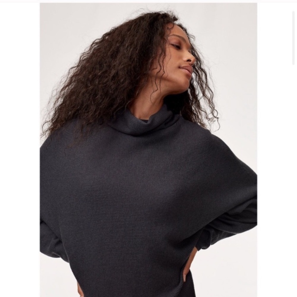Babaton Aritzia Grey Slouchy Knit Rib Sweater size Medium